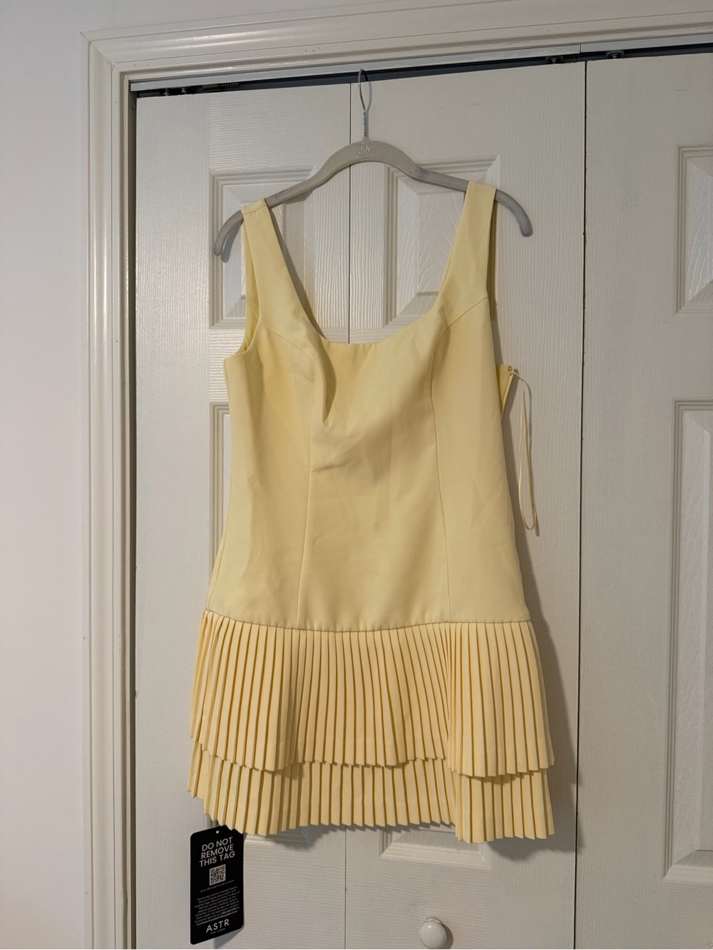 ASTR Jadah Layered Pleated Mini Dress